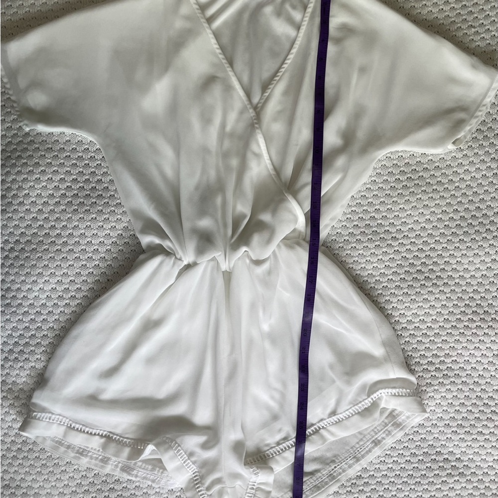 Divided H&M flowy sheer romper - Picture 3 of 7